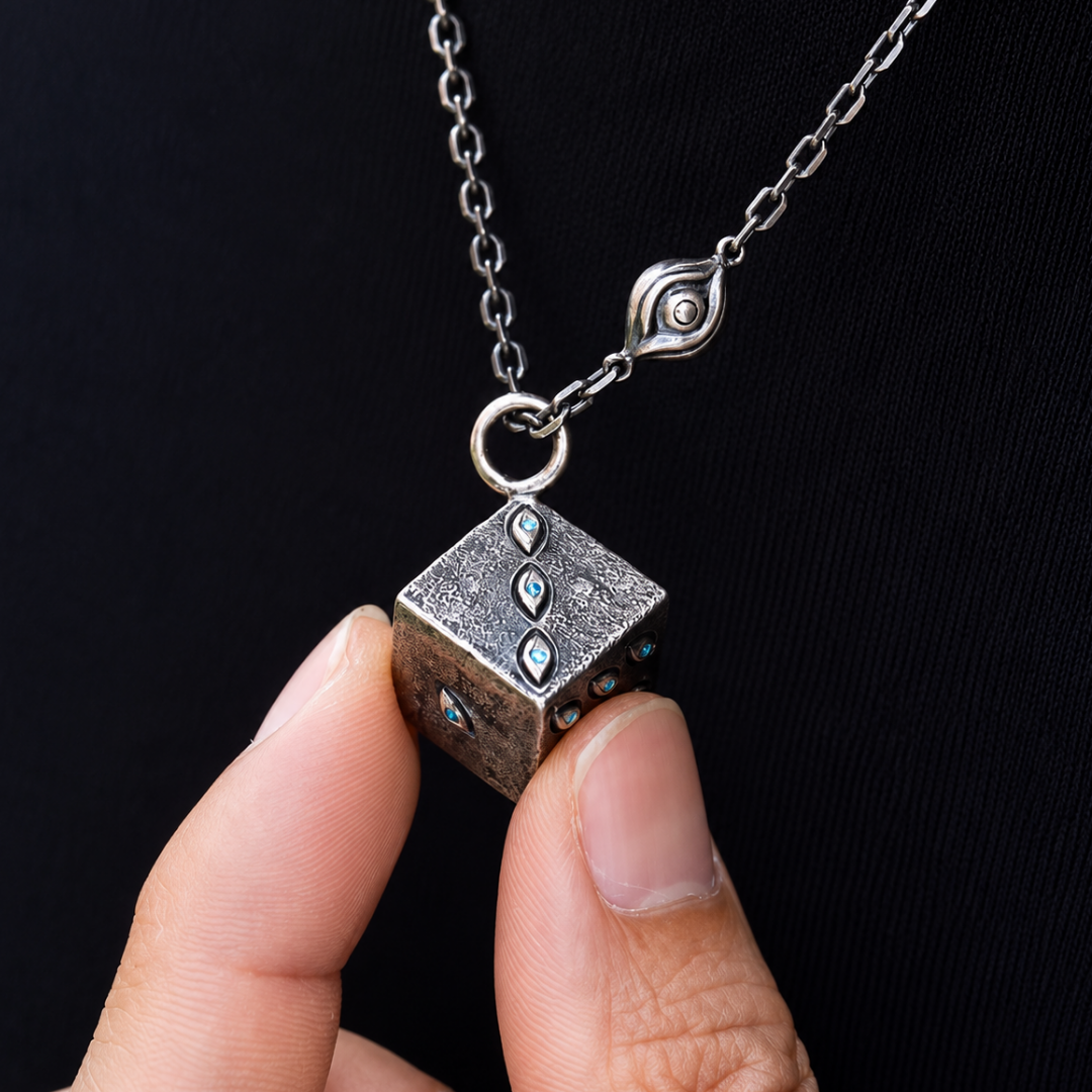 Collares de artefactos Jujutsu Kaisen